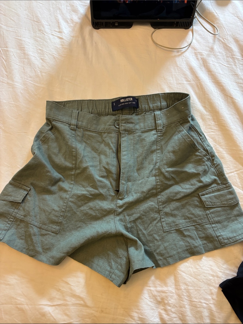 Hollister Sage Green Utility Cargo Shorts
